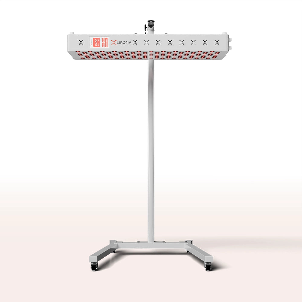 PrimeForce Elite rood licht therapie lamp horizontaal op handmatige standaard